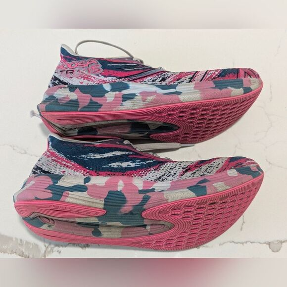 ASICS NOOSA TRI 15 Van Gogh Pink Running Shoes Size 8 FLYTEFOAM Sneakers - Picture 9 of 9